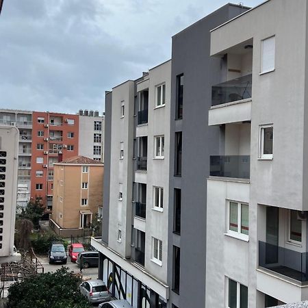 Apartments Holiday 부드바 외부 사진